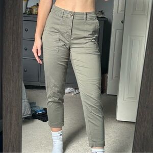 Green stretch pants